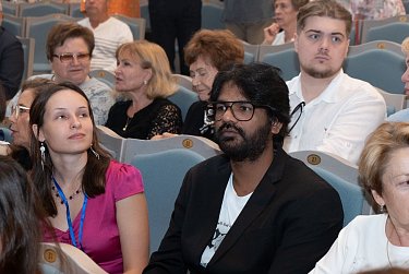 Сарматские львы ждут своих владельцев